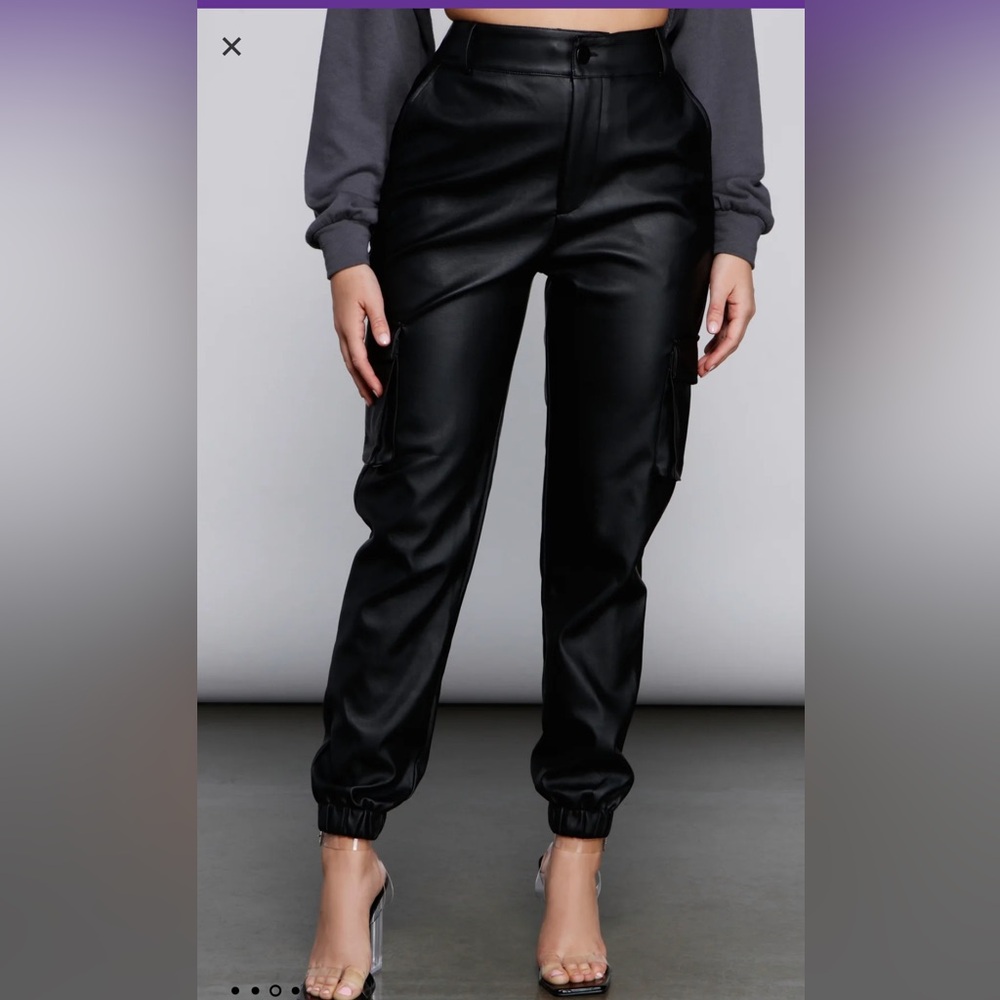 High Waist Faux Leather Cargo Pants Size Small